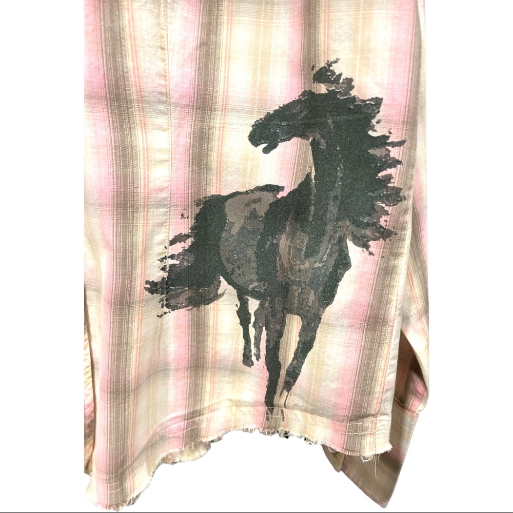 Country Royalty Snap front embroidered with rhinestones cotton shirt Medium - Picture 6 of 9